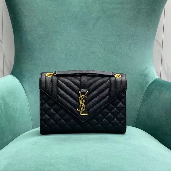 🆕️️️YSL🆕️️️ ENVELOPE MEDIUM CHAIN BAG IN SUPPLE MATELASSÉ LEATHER - Picture 1 of 8